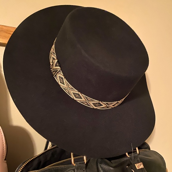 NWOT Premium Quality Wool Hat G/58 - Picture 1 of 5